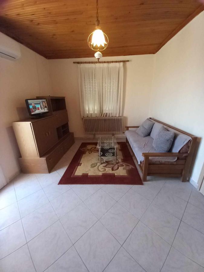 Μονοκατοικια 3 Δωματιων Villa Kateríni Buitenkant foto